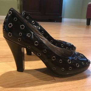 Sofft Black Patent Leather Heels